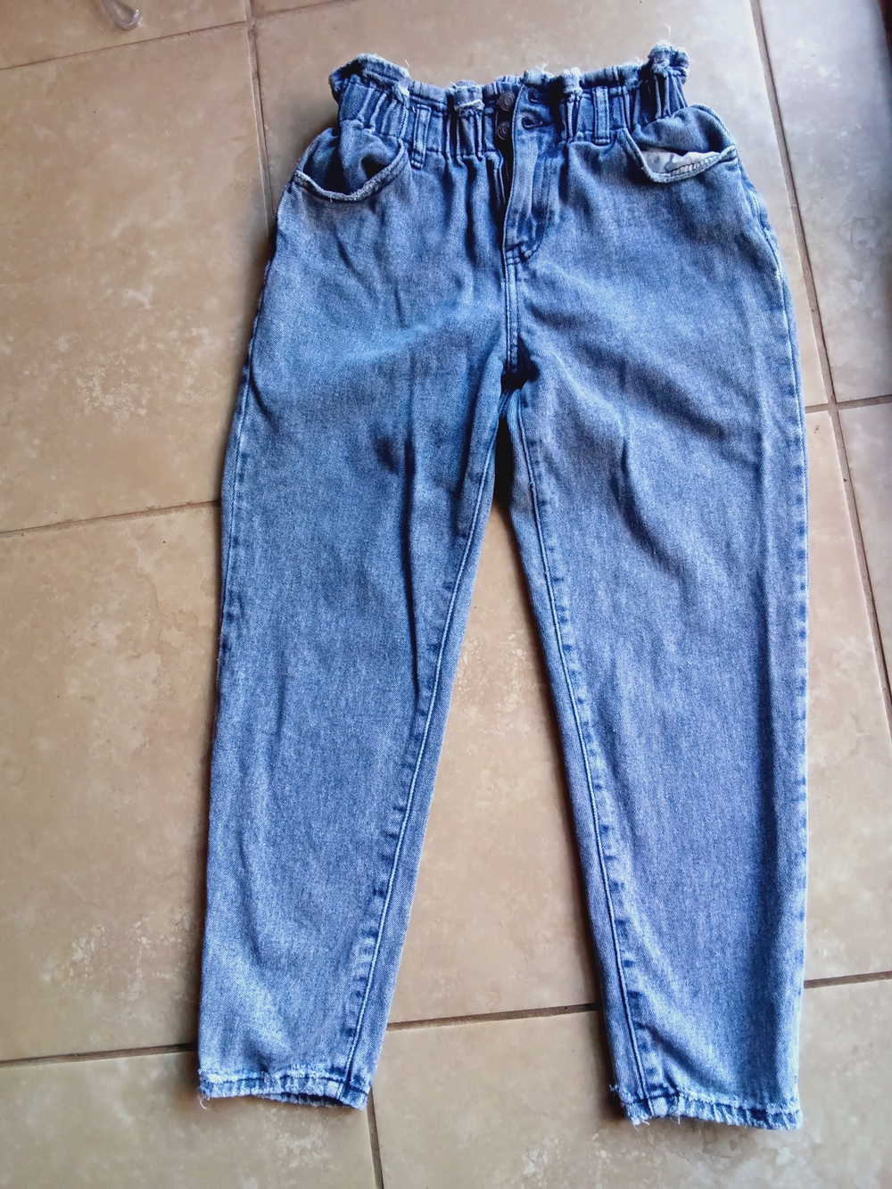 Vintage Guess Women's High Rise Elástic Waist Mom Jeans Light Wash 90s